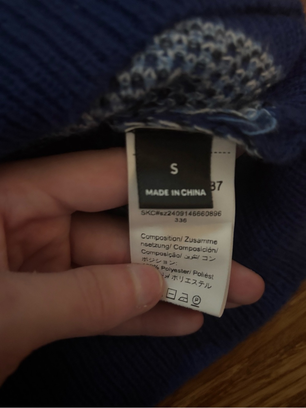 Cute Bear Knit Cardigan in Blue and Light Blue - Picture 5 of 5